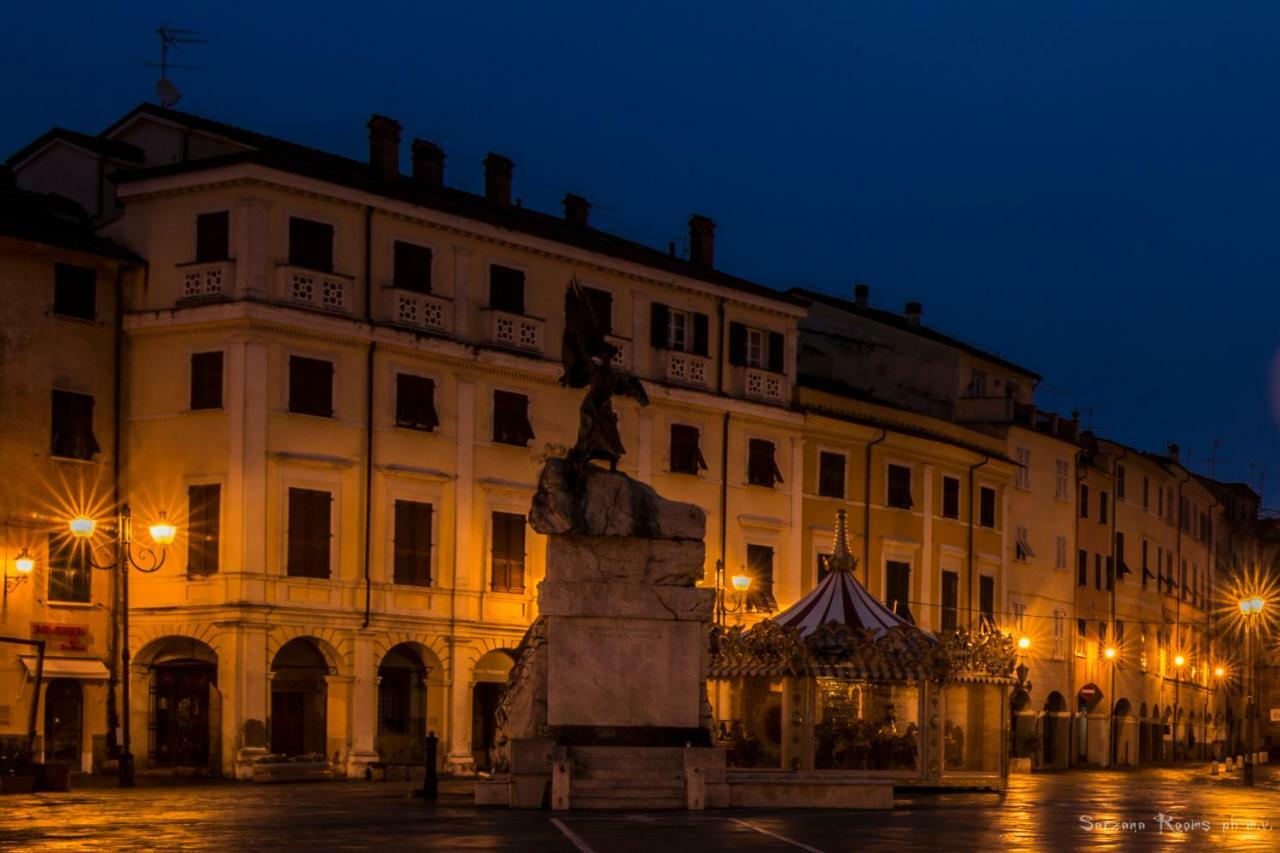 Sarzana'S Rooms Exteriér fotografie